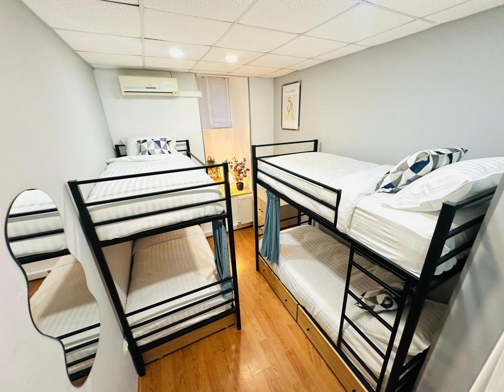 Cosy Koala Hostel Tbilisi Ngoại thất bức ảnh