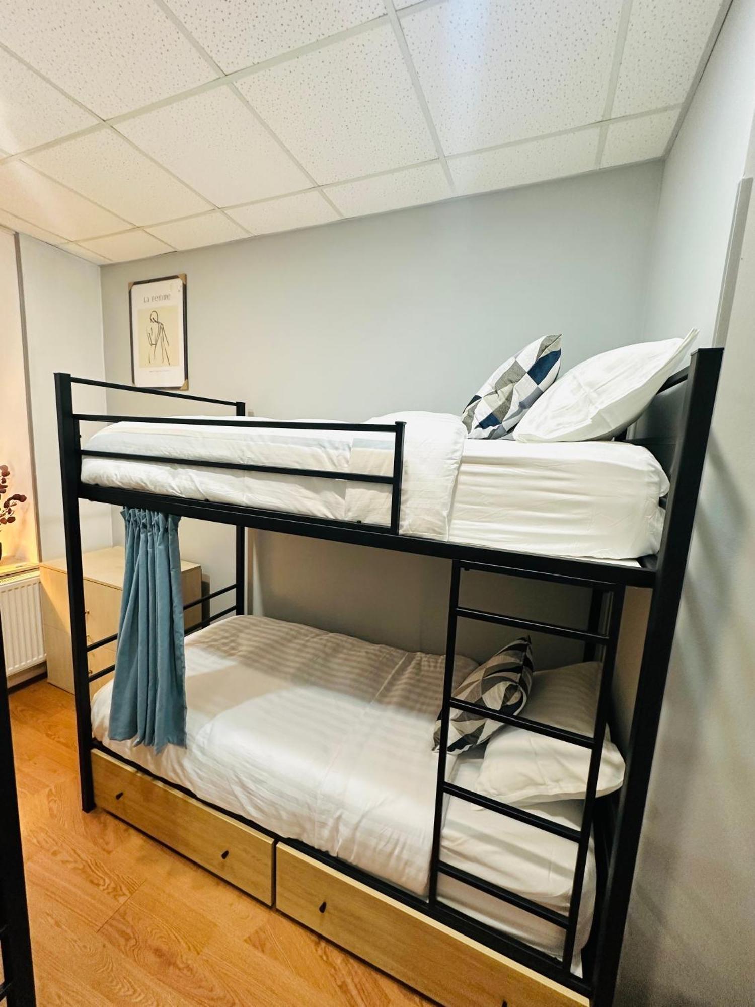 Cosy Koala Hostel Tbilisi Ngoại thất bức ảnh